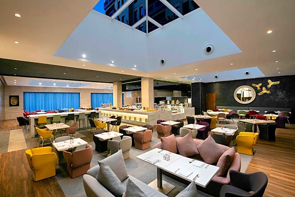 Hyatt Place Dubai Wasl District