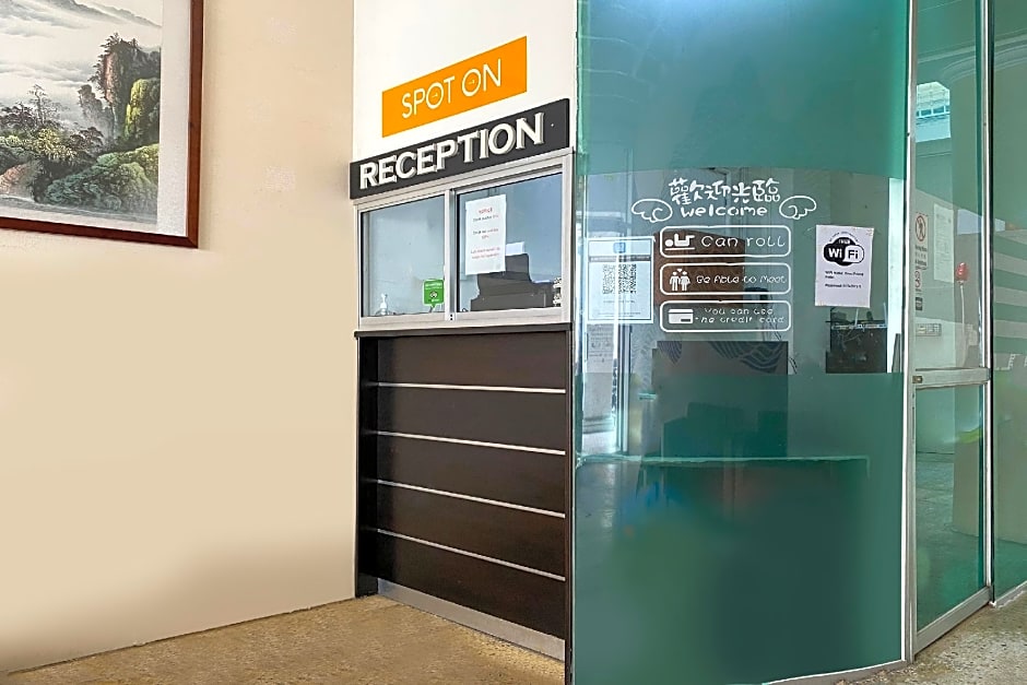 Spot on 89673 Good Friend Hotel