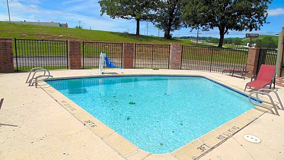 Super 8 by Wyndham Sapulpa/Tulsa Area