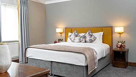 Cavan Crystal Hotel