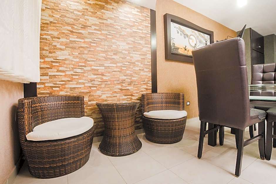 Hotel & Suites Country Valladolid