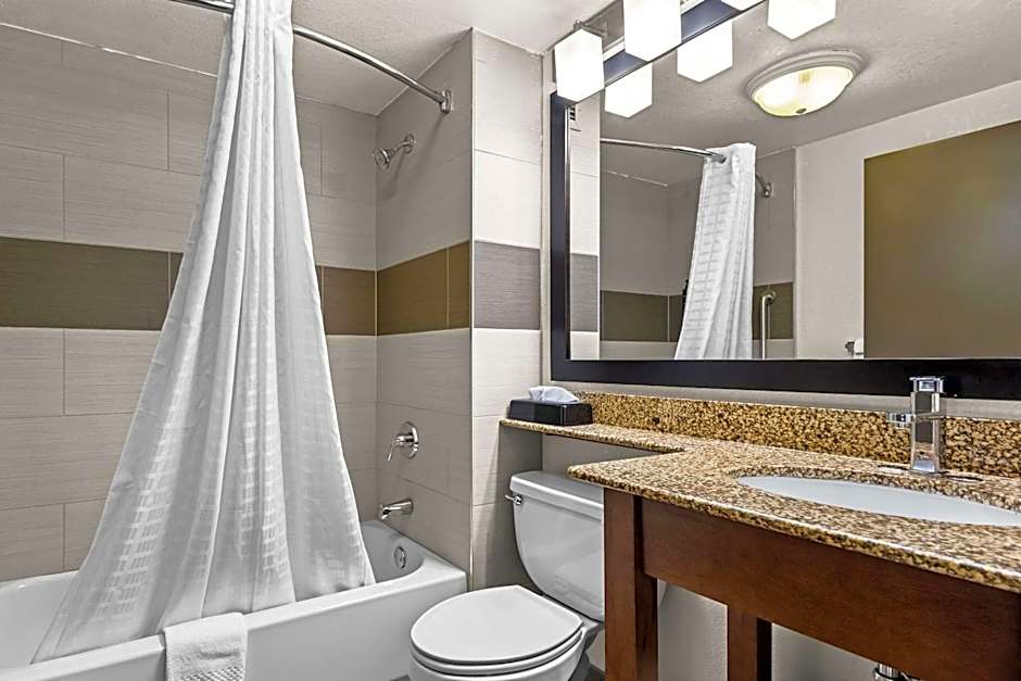 Hotel Concord Syracuse, Ascend Hotel Collection