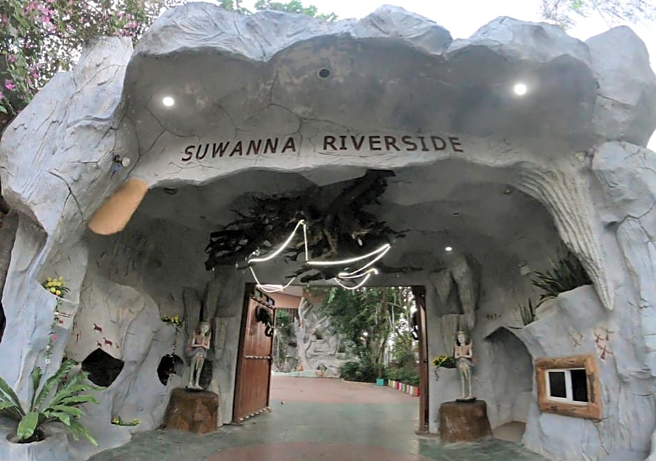 Suwanna Riverside