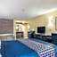 Rodeway Inn & Suites Monroeville-Pittsburgh