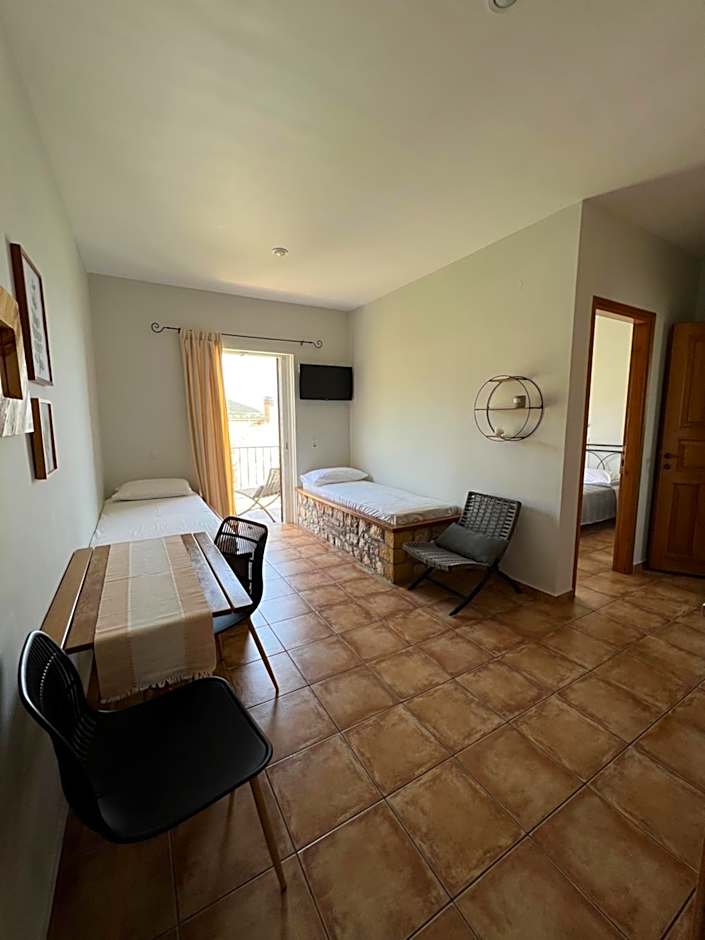 Atalanti Apartments