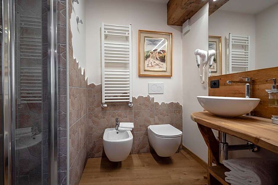 Hotel & Ristorante Serenella