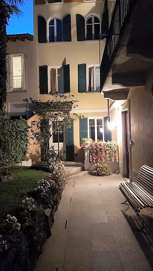 Casa Lari Stresa