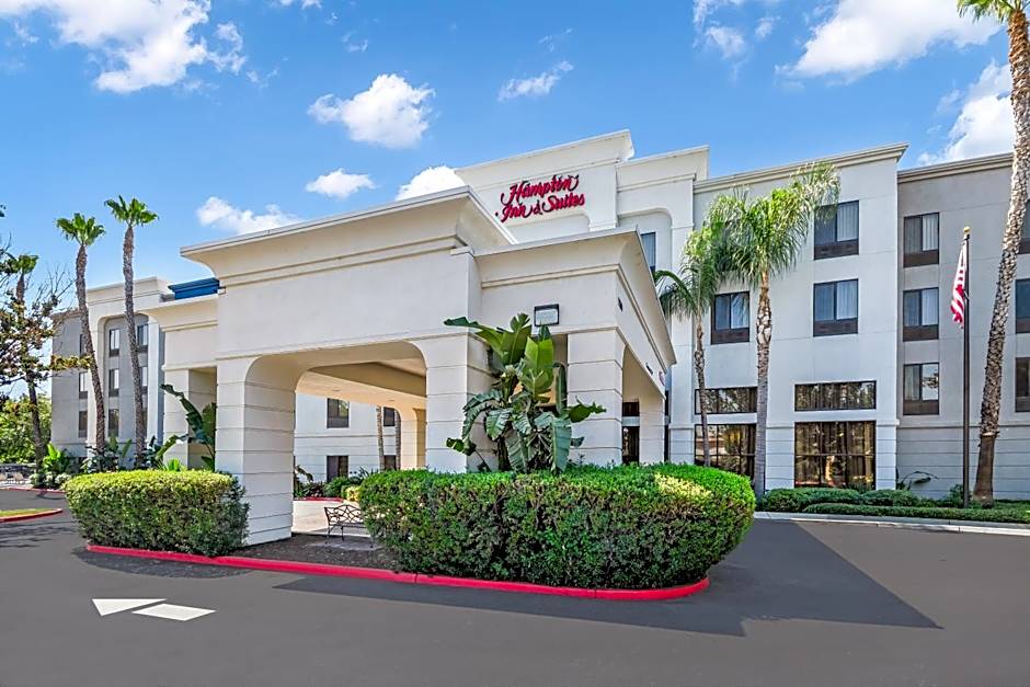 Hampton Inn By Hilton & Suites Tulare