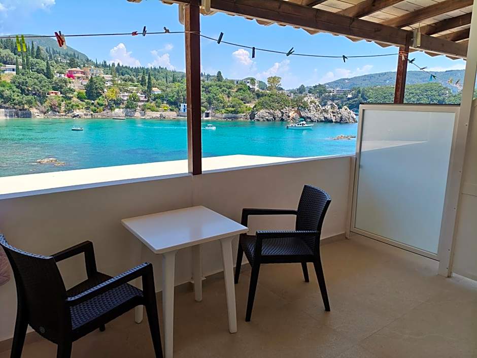 Dolphin Sea View Rooms