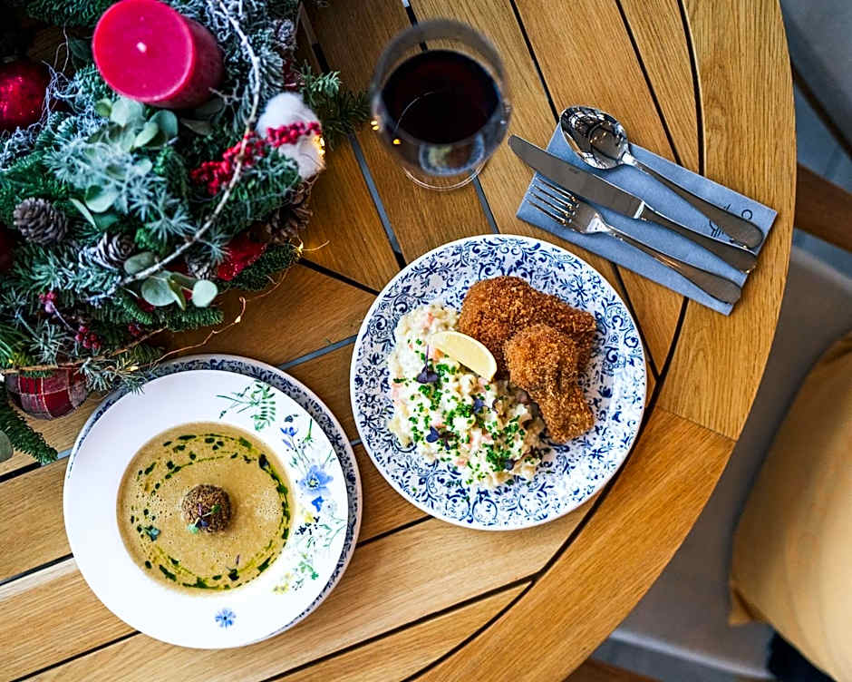 MOLO LIPNO RESIDENCE