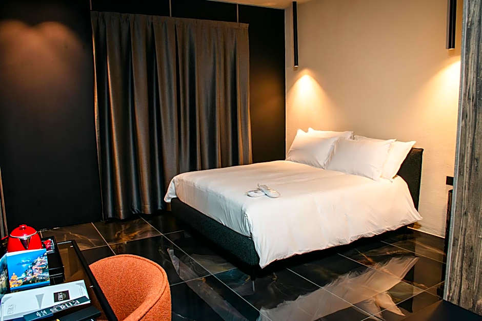 Etrus - Boutique Room & Rooftop