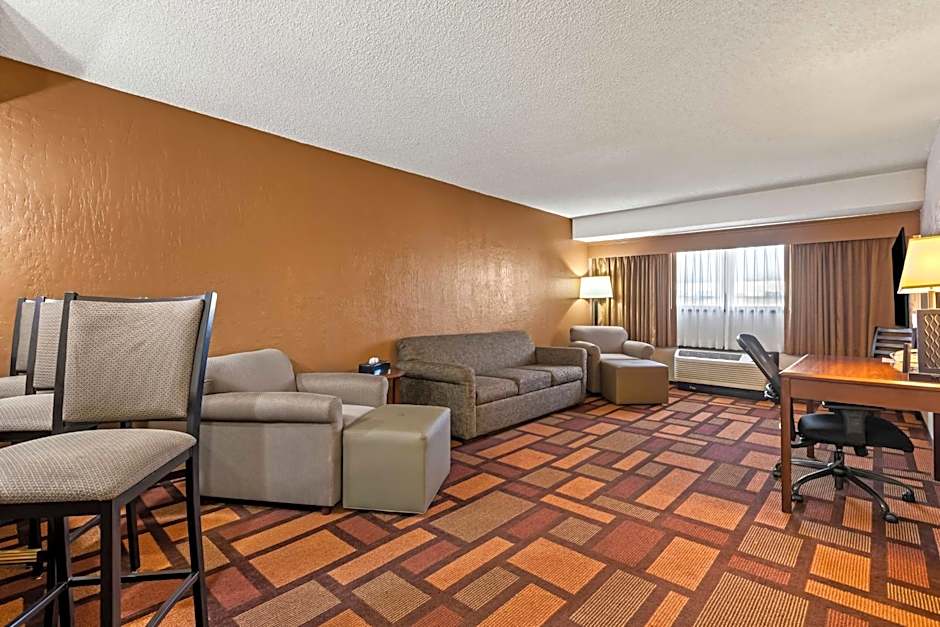 Best Western Tower West Lodge