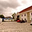 The Grosvenor Suites