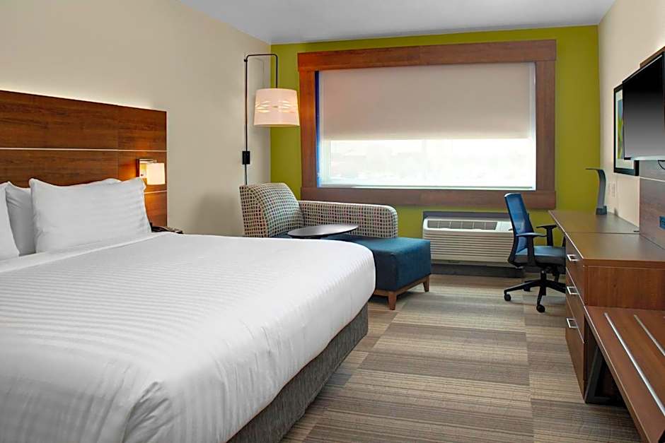 Holiday Inn Express & Suites Houston NW - Cypress By IHG