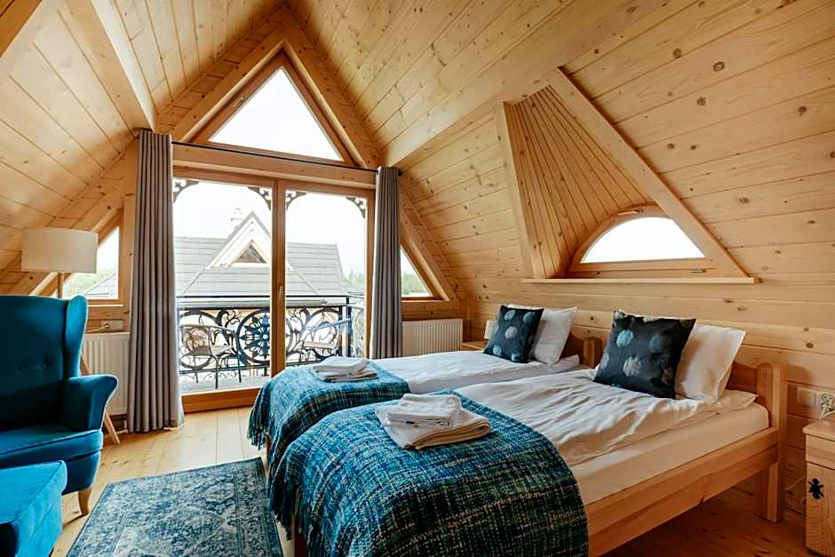 Osada Witów - dom „Dziewięćsił”