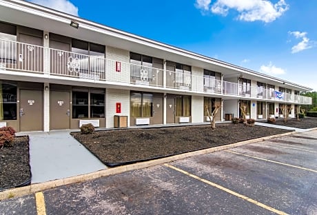 Lafayette Garden Inn Conference Center