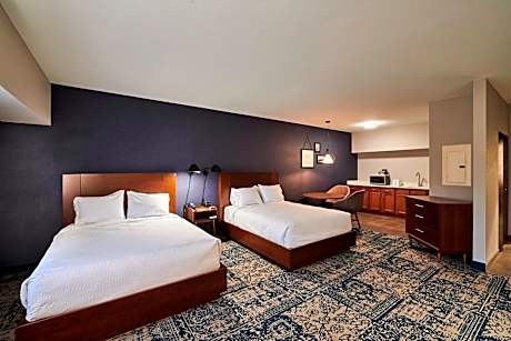Deluxe Room, Larger Guest room, 2 Queen