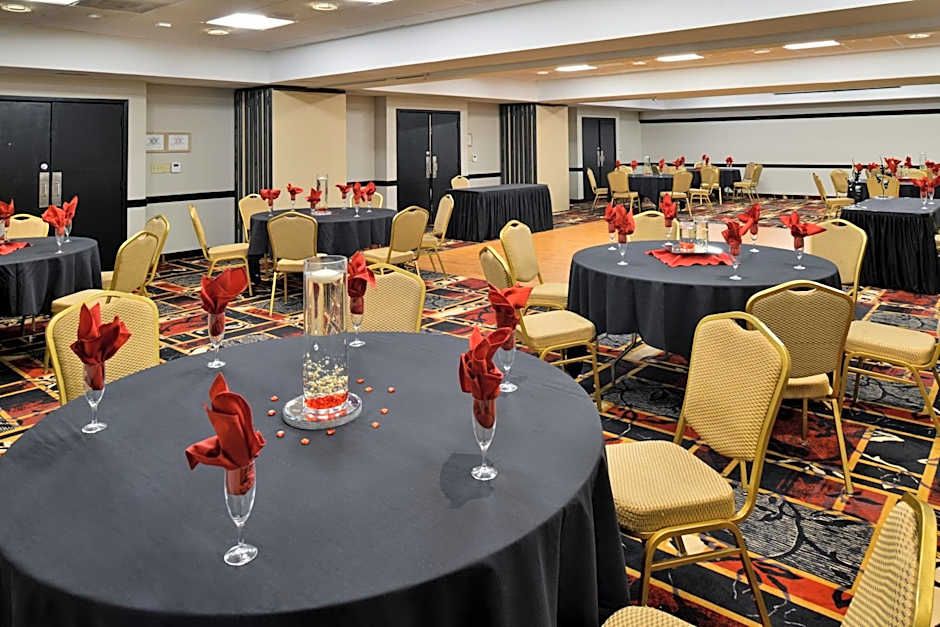 Hawthorne Inn & Conference Center