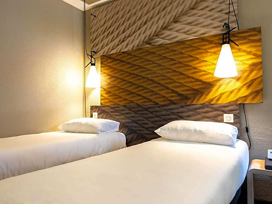 ibis Carcassonne East La Cité Hotel