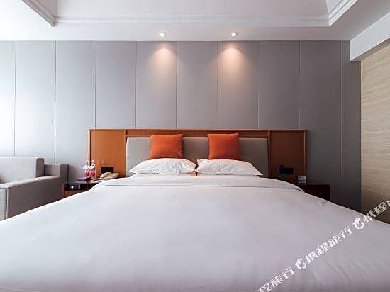 Zhenhe Hotel