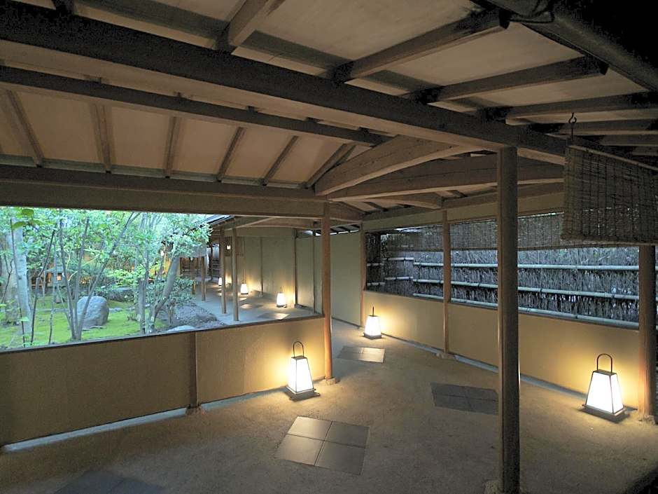 Ryokan Yakakutei