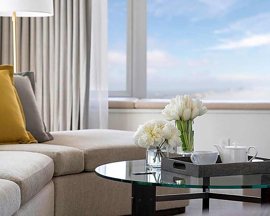 Four Seasons Hotel Chicago