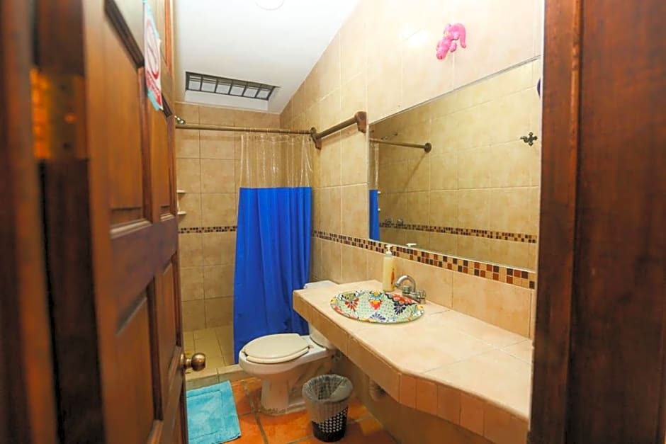 Íkaro Suites Colonial