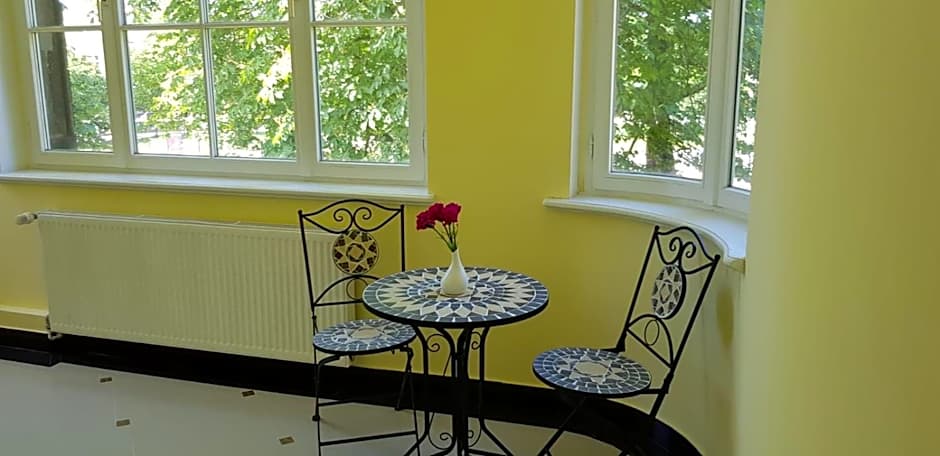 Hotel-Villa Lalee