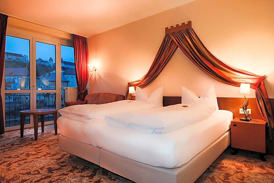 Hotel Burgblick, bei Burghausen