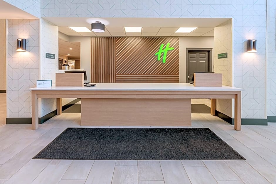Holiday Inn Hotel And Suites Wausau-Rothschild By IHG