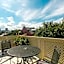 Lafitte Hotel & Bar