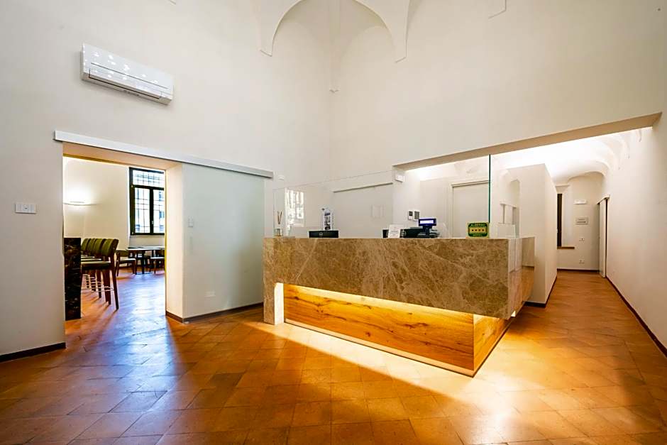 Cà Uberti Palace Hotel
