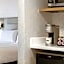 Holiday Inn Express & Suites Ottawa East-Orleans By IHG