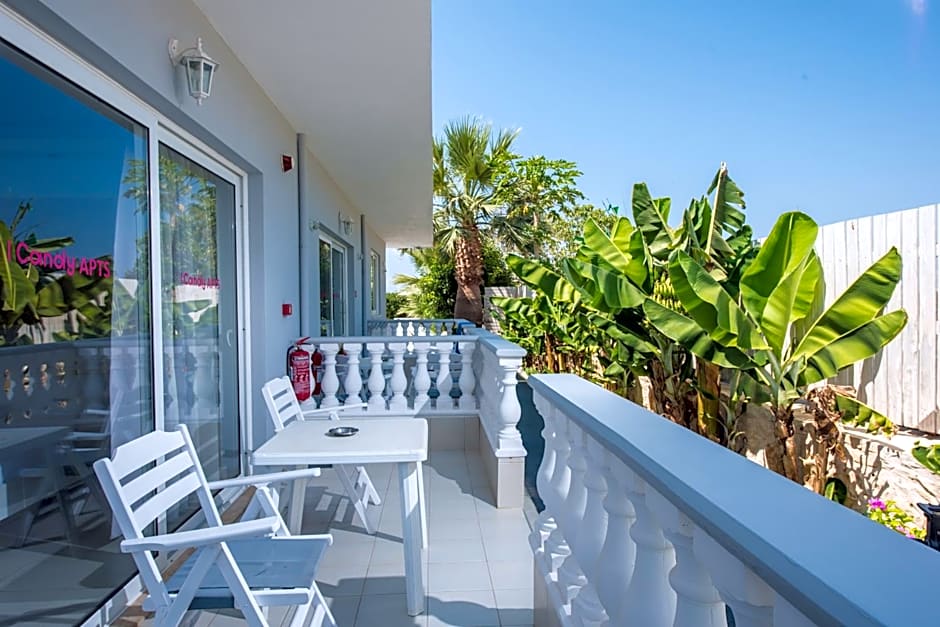 I Candy Malia by Estia