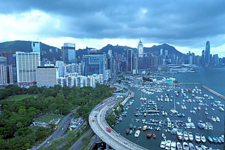 Premium Queen Suite with Harbor View