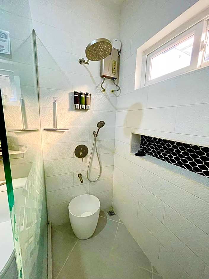 Pastora House Luxe Staycation Bauan Batangas