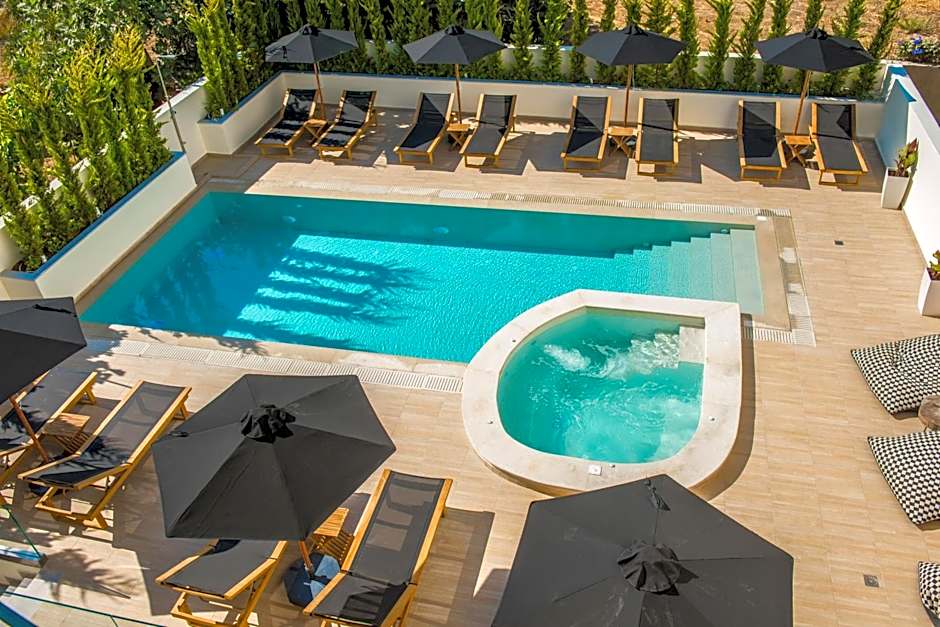 Omiros Boutique Hotel (Adults Only)