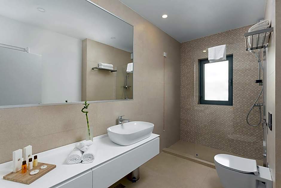 Athina Suites Hotel