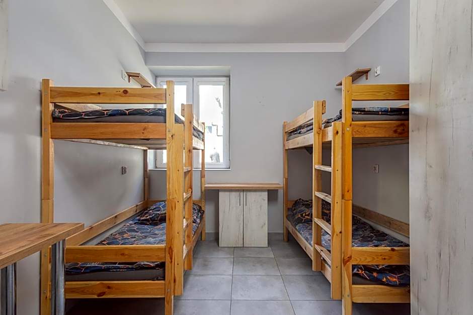 Najtańsze noclegi Górna 27