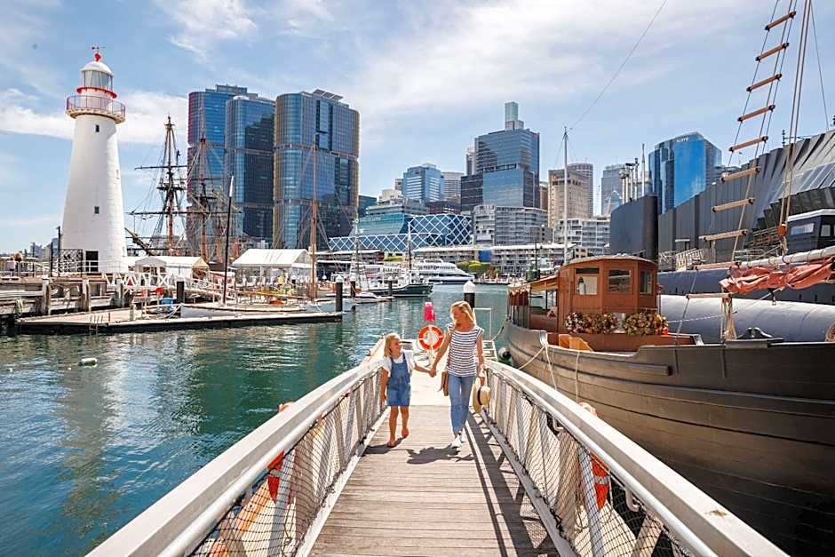 Metro Apartments on King