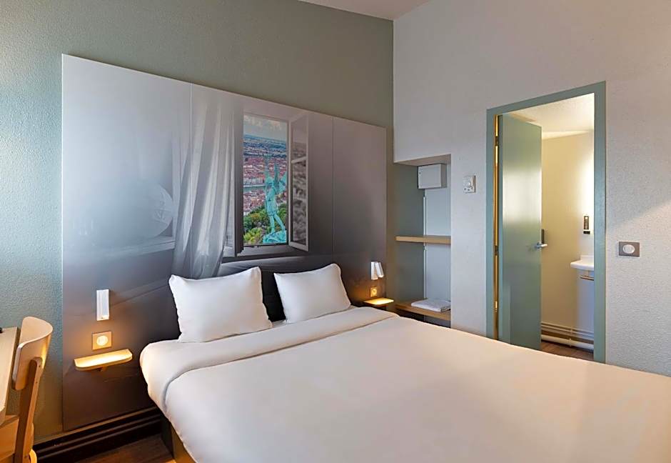 B&B HOTEL Lyon St Priest