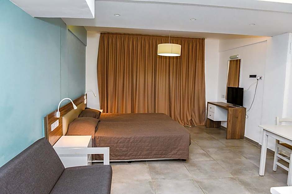 Sweet Memories Hotel Apts