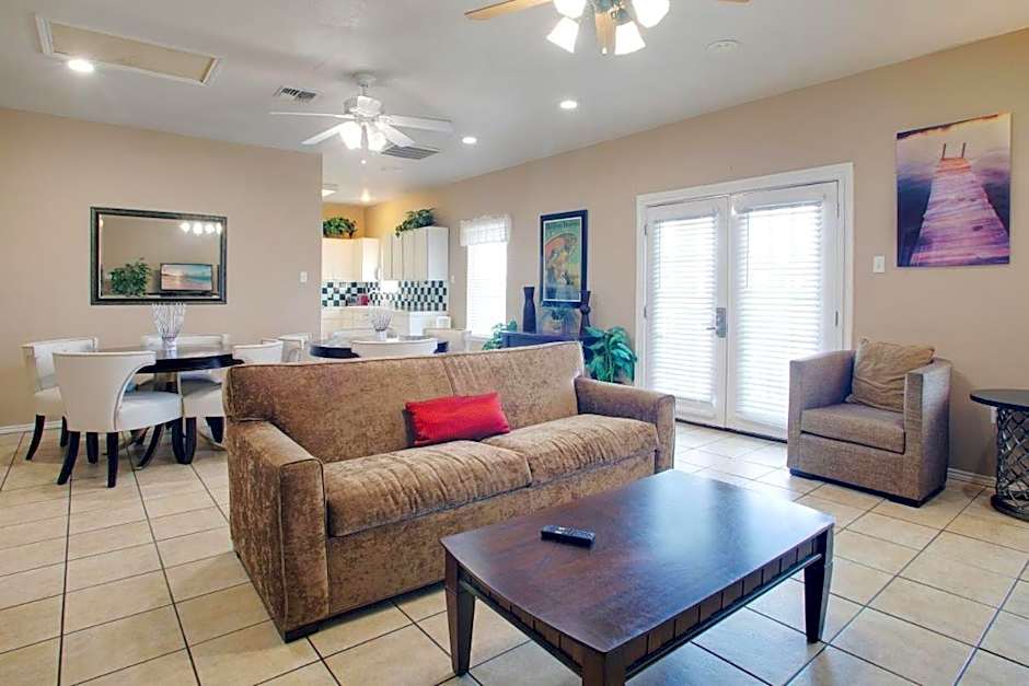 Plantation Suites and Conference Center