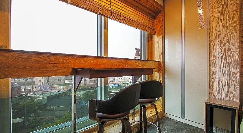 Hotel TopsVille (Korea Quality)