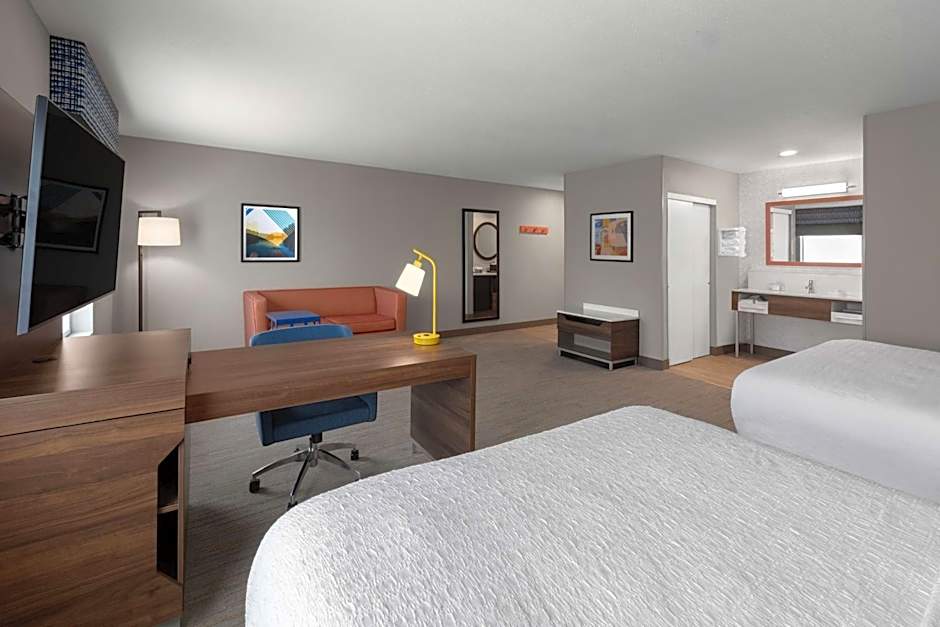 Hampton Inn By Hilton And Suites Saginaw