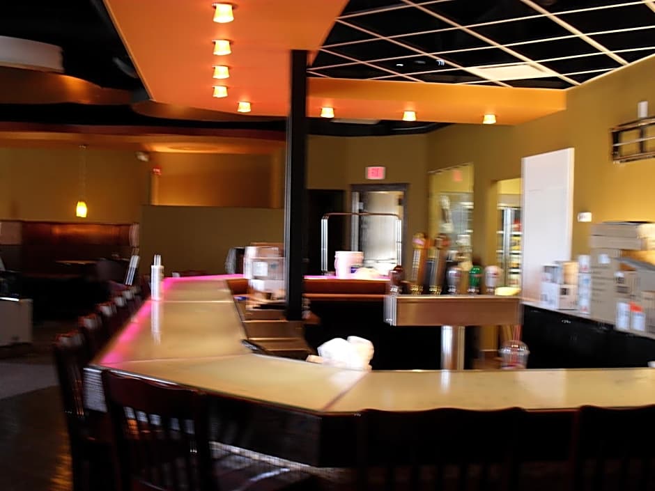 Travelodge by Wyndham Regina