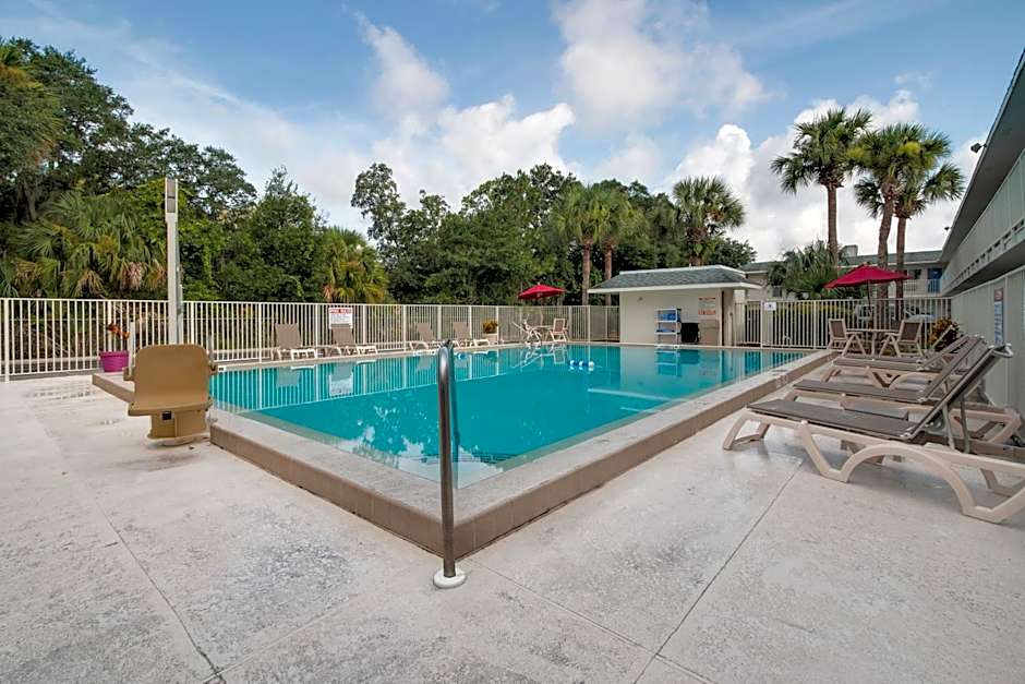 Motel 6-Kissimmee, FL - Orlando