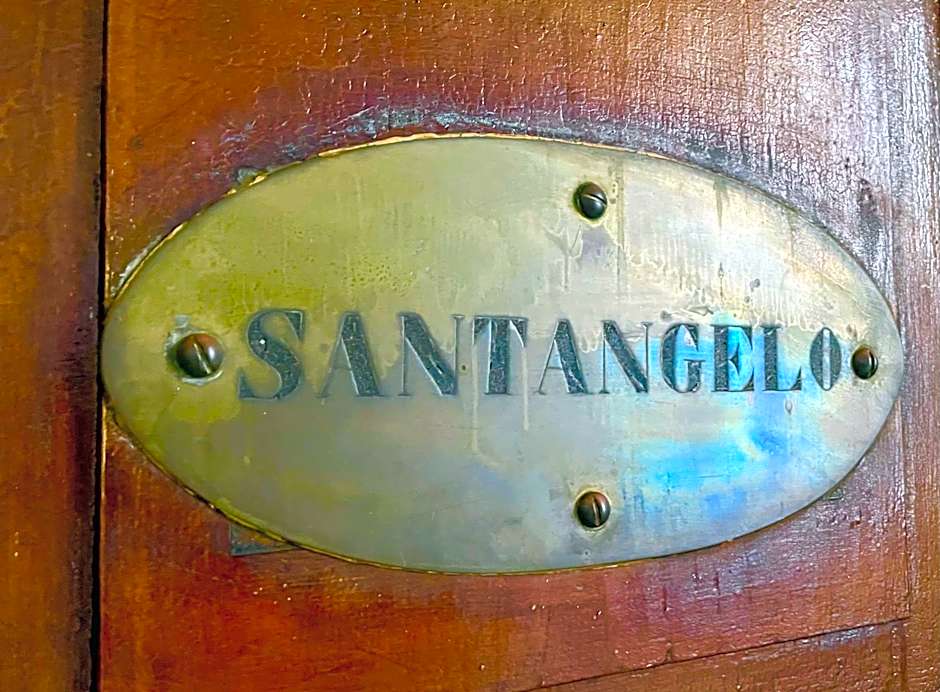 Casa Santangelo Suites