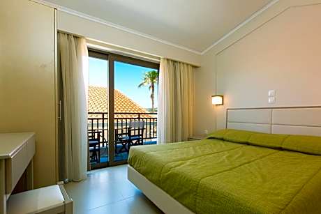 Superior One-Bedroom Apartment - Split-level