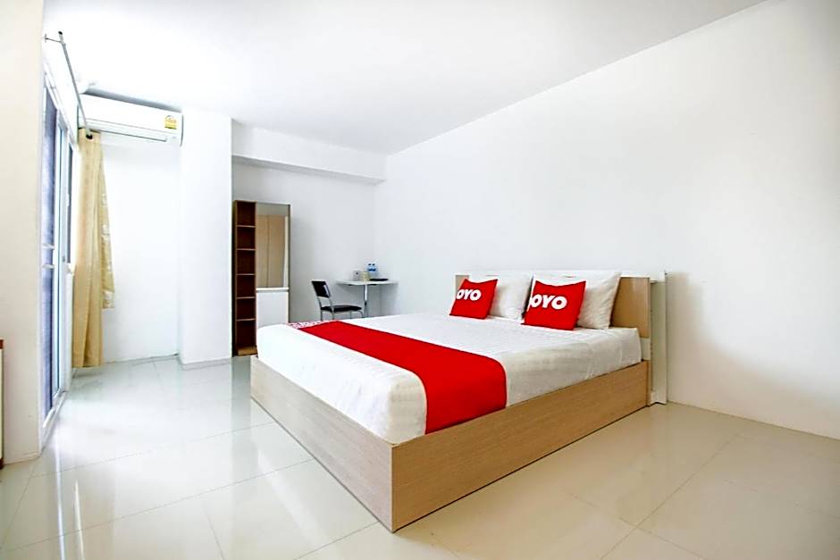 Capital O 411 Grandview Condo 15